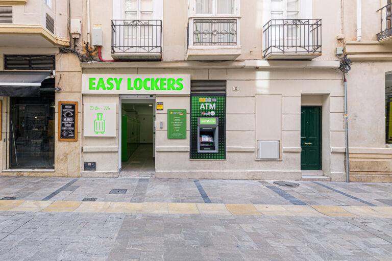 consignas en malaga centro, easylockers